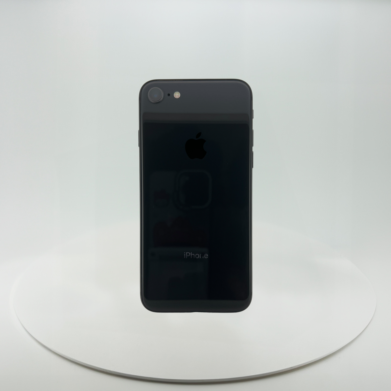 (中古手機) iPhone 8 64GB 黑色，iReborn香港精選中古iPhone平台，提供iPhone 8至14 Pro Max多款型號，價格由$899起，支持免費預留及到店驗貨服務，享受安全購物體驗